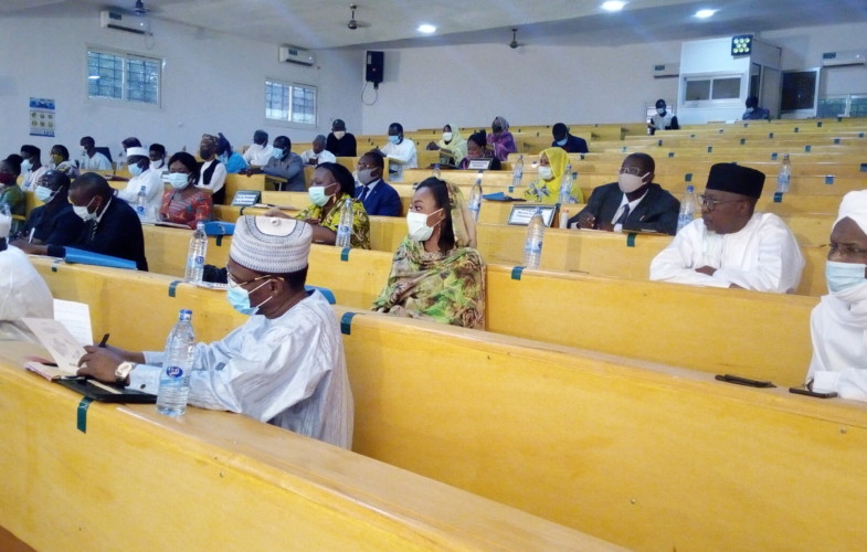 Article : L&rsquo;&eacute;cole des ministres